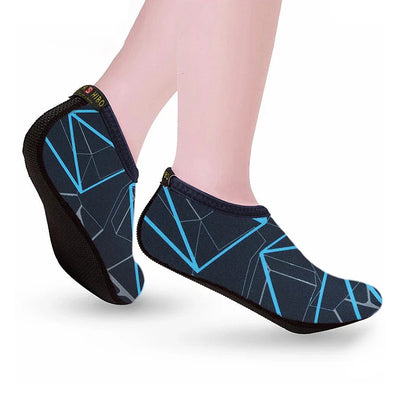 Chaussures aquatiques à séchage rapide pour hommes, chaussettes aquatiques légères à enfiler pour la plage, la piscine, le yoga et le surf, grande taille disponible