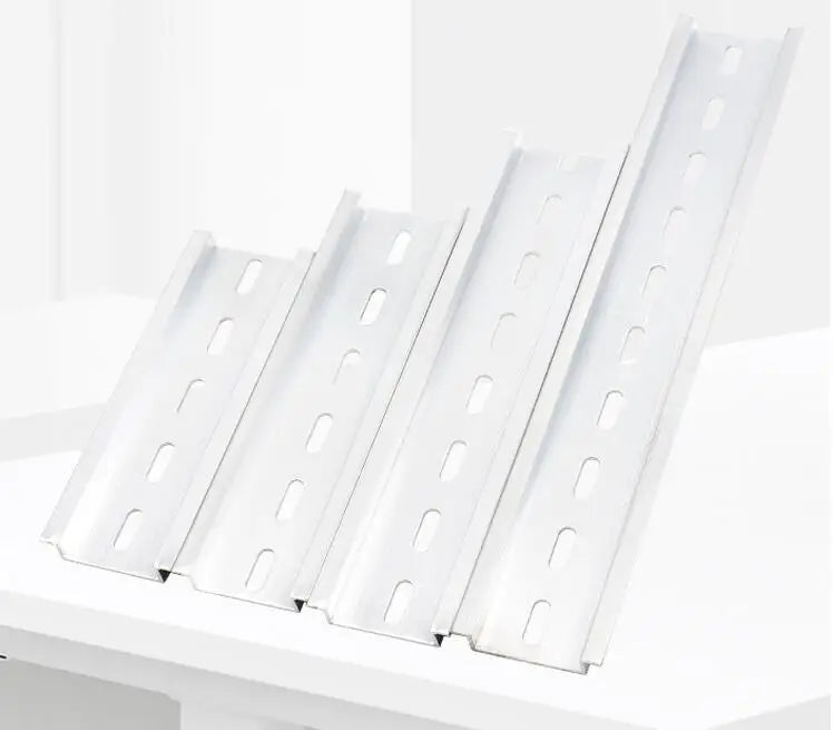 Universelle 35-mm-Aluminium-DIN-Schiene – Schlitzklemmenleiste in mehreren Längen